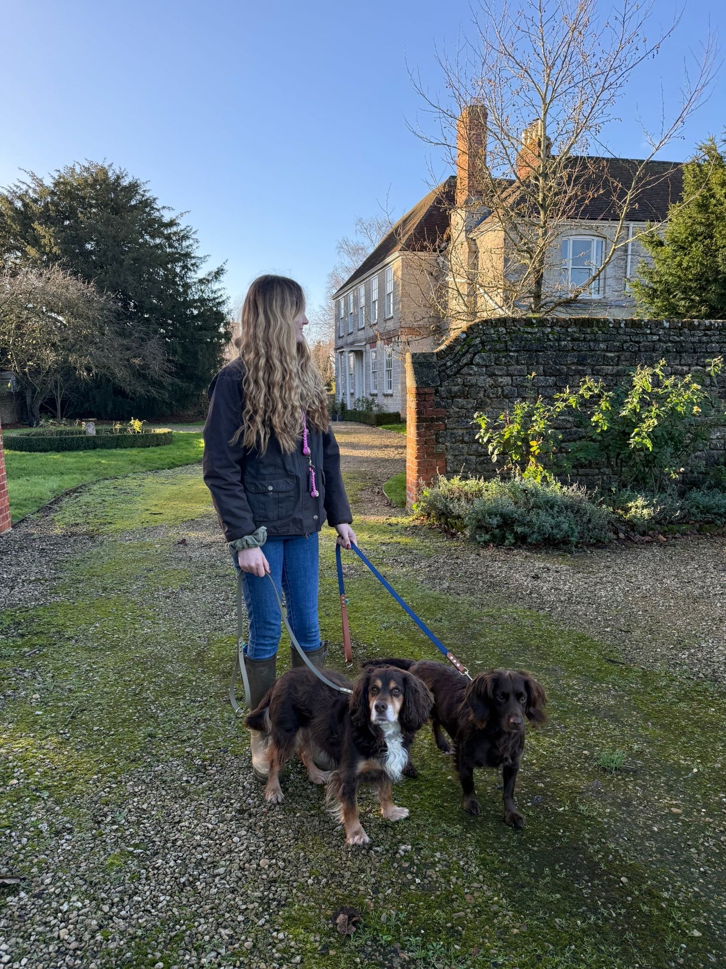 Green and brown slip lead